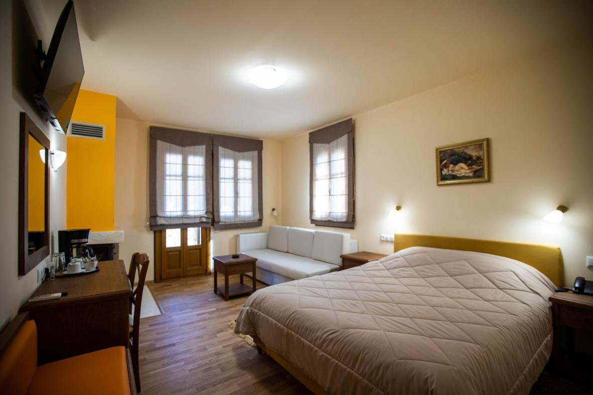 Rentinia Inn Rentina Экстерьер фото