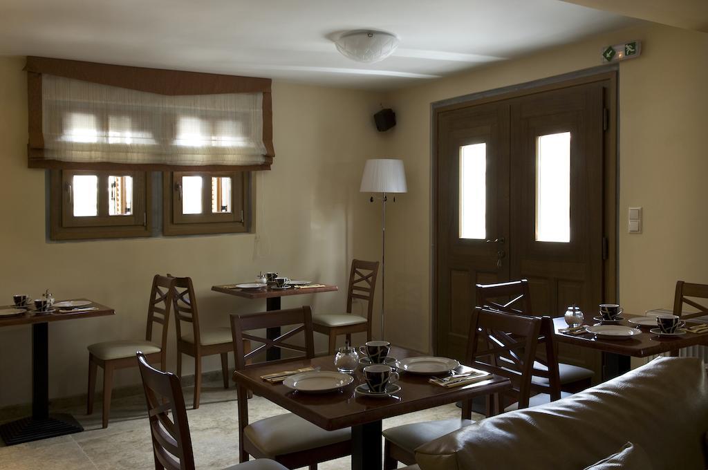 Rentinia Inn Rentina Экстерьер фото