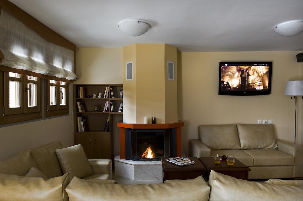 Rentinia Inn Rentina Экстерьер фото